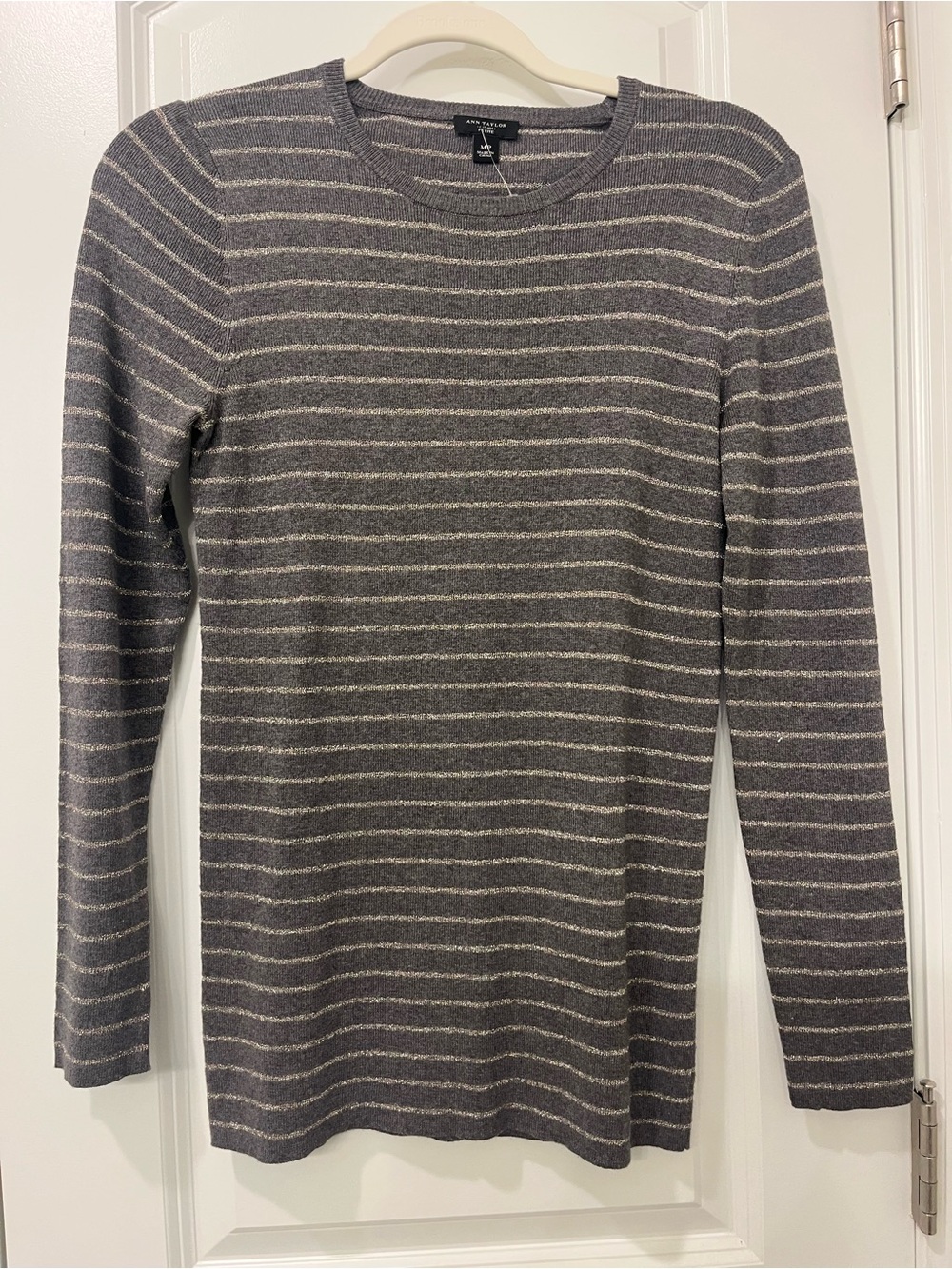 Ann Taylor Womens Long Sleeve Top Gray Sparkly Stripes Casual Round Neck Sz MP